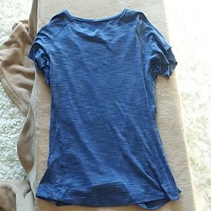 Lululemon Tee